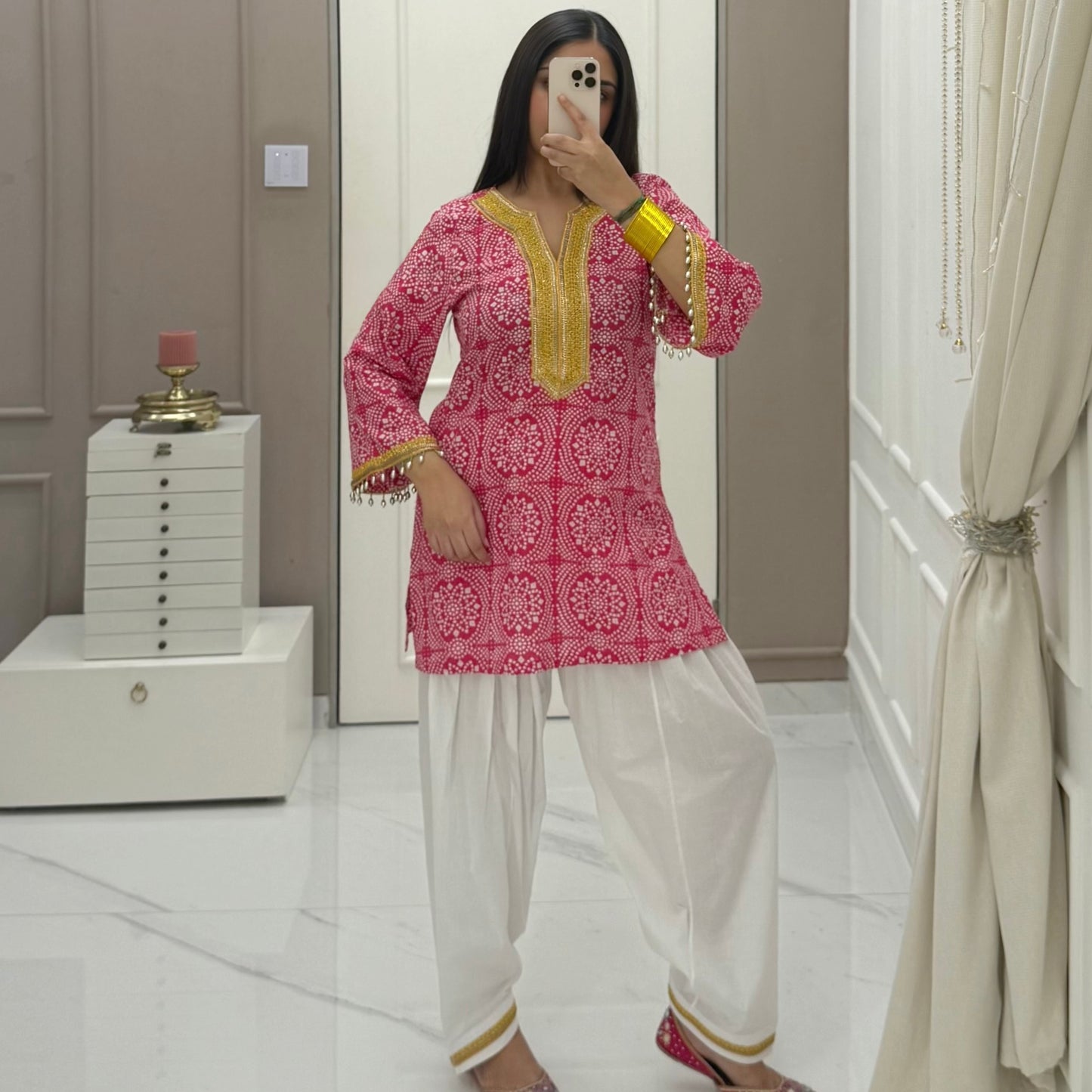 Pink bandhani set