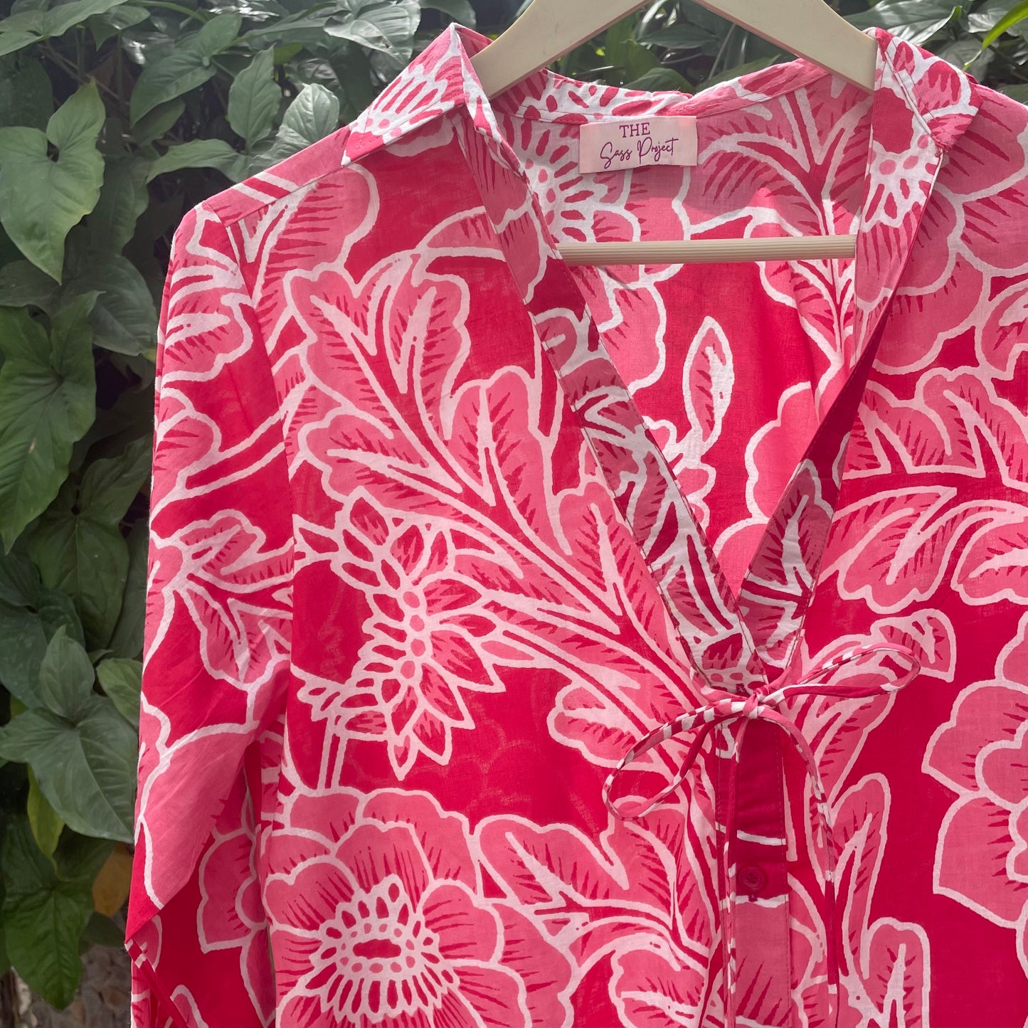 Bell sleeves shirts with string