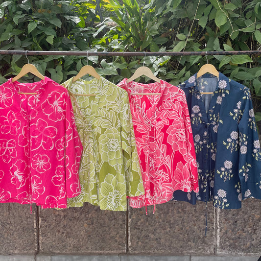 Bell sleeves shirts with string